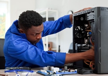 NESHLAB TECHNOLOGIES